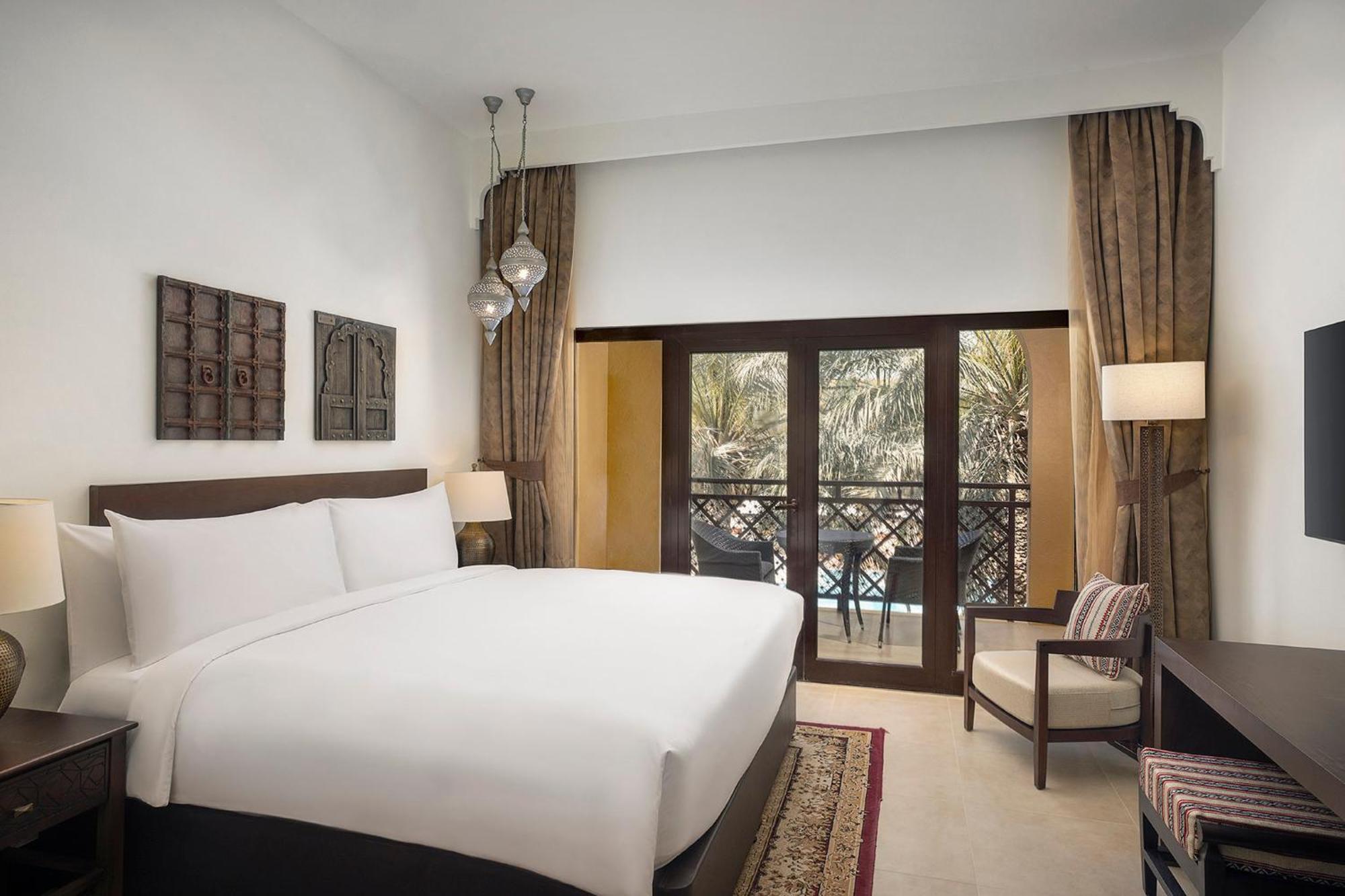 Aldhafra Resort, Vignette Collection By Ihg Мадинат-Зайед Экстерьер фото
